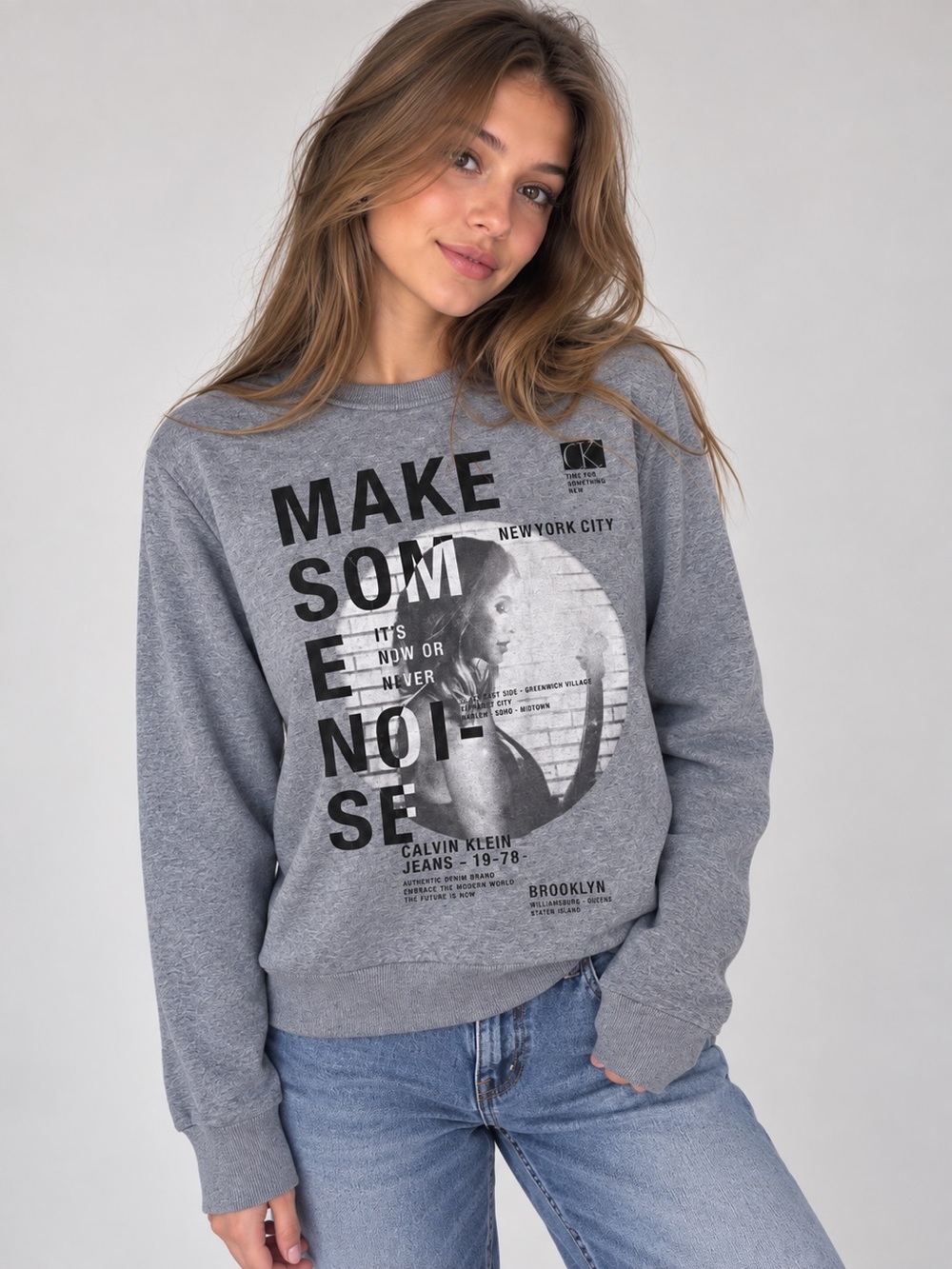 Calvin Klein Jeans Gray Graphic Crewneck Sweatshirt Size S